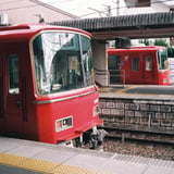 犬山駅で並ぶ金魚鉢