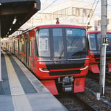 東名古屋港行き