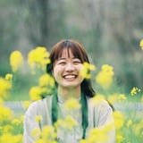菜の花の向こう