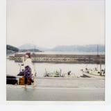 漁港にて