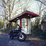 自販機とバイク