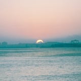 沈む夕日...