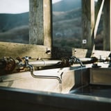 山の炊事場