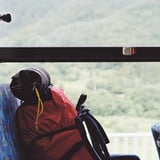 山へ