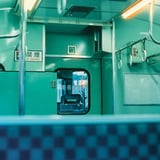 列車車内