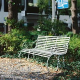 ベンチ