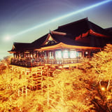 夜空に浮かぶ清水寺