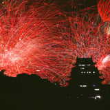 熱海城と花火