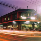 ピサヌローク駅の前