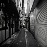 新宿の小道