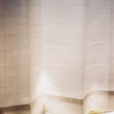 カーテン越しの光