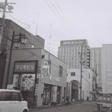 昼の飲み屋街