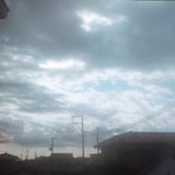 隙間から晴れ間