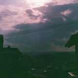 陽照街暗