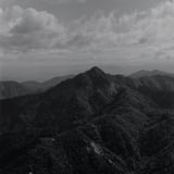 山嶺