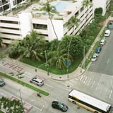 the street in Honolulu 