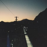 山並みと日没