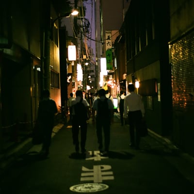 夜に向かって