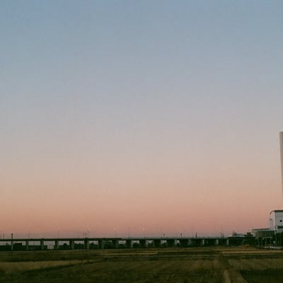 夕暮れの空を