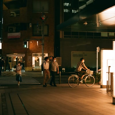 いつでも夜を
