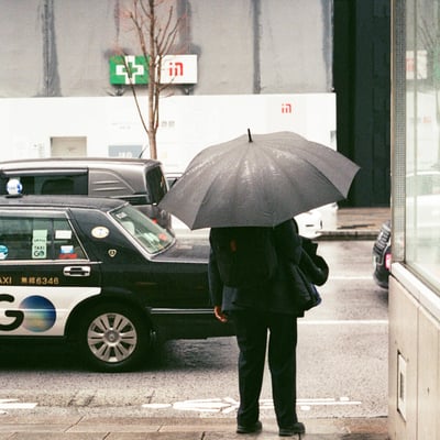 雨の日に