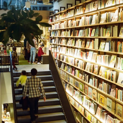 本屋にて