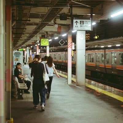 駅ナカで