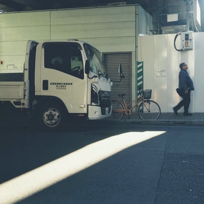 高架下