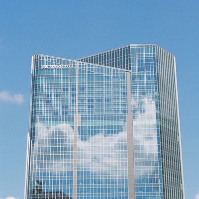 透明な建造物