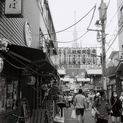 三社際があった日の浅草にて