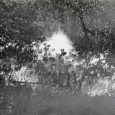 雨音の記憶