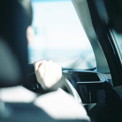 運転席の後ろが定位置