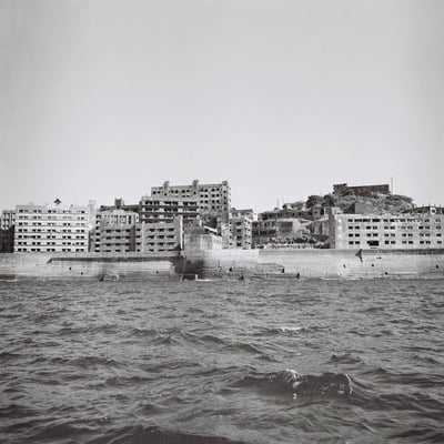 モノクローム軍艦島