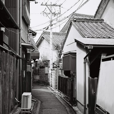 どこかの路地
