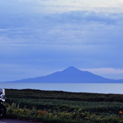 Reminiscences of a Cloudy Sky