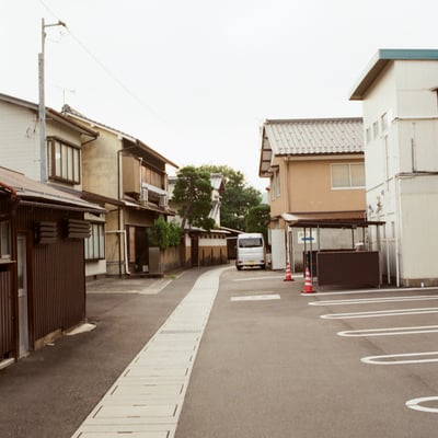 早朝の綾部