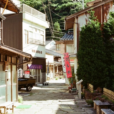 青石畳通り