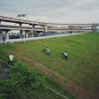 道なき道を逝け