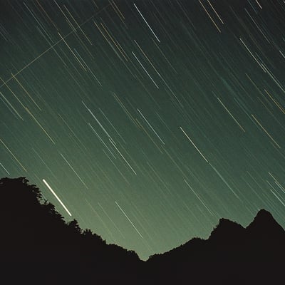 稜線と星