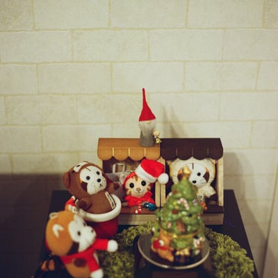 クリスマスの部屋角