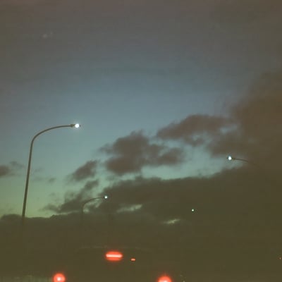 昼と夜のあいだは滑らか