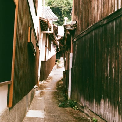 狭い路地