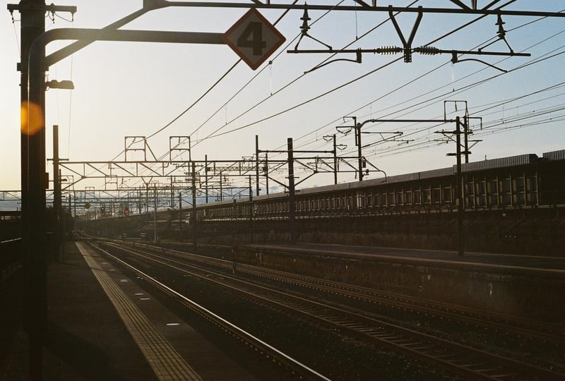 早朝の二川駅にて。