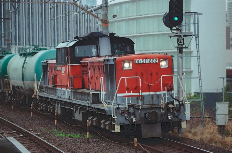 関西本線のDD51、定期運用があった最後の国鉄型ディーゼル機関車