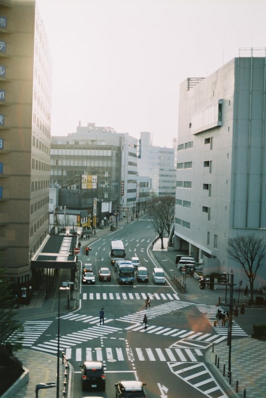 ひとりひとり
人生という物語があって

この一瞬も
その人にとっては
物語の一場面