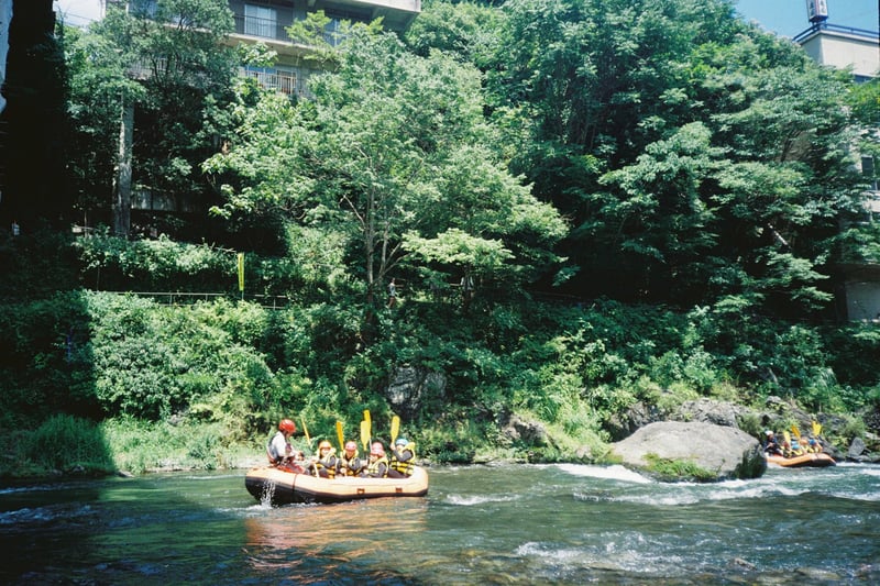 川に涼みに行った時の写真です。
水も冷たくて気持ちよかったです。