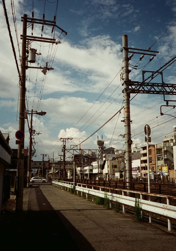 Side of the track (JR Hanwa line)