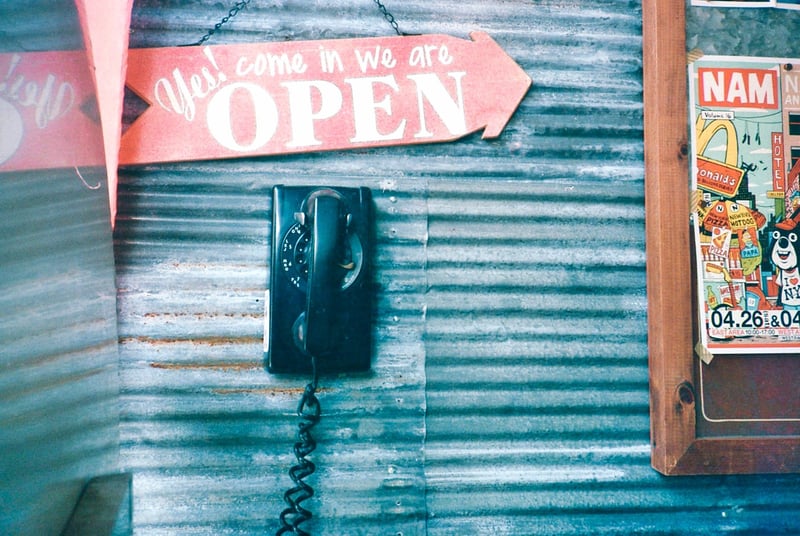 クレープとコーヒーで休憩、店内ぐるりと見渡すと写欲が湧くものばかり