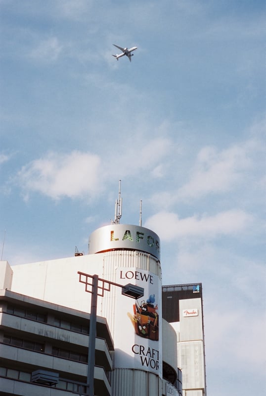 ラフォーレ原宿はなぜか写真の収まりが非常に良い建物だと思っています。
あと400Dの写りはとても良い。かなり好き。