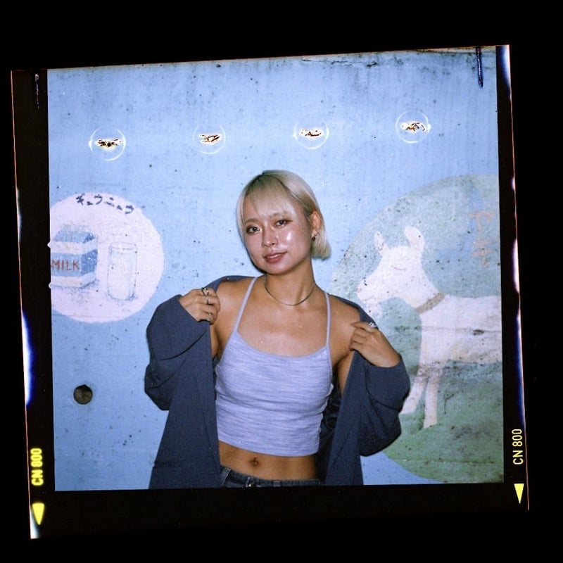 フィルムの後ろ端

増感②

× Godox Lux Senior